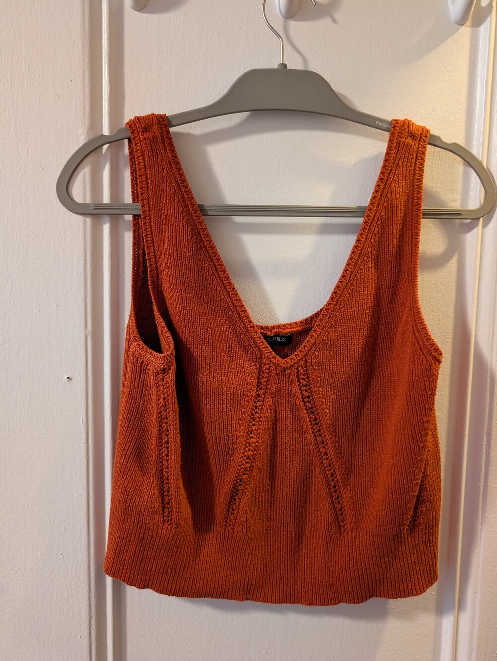 Banana Republic Sleeveless Knit V-Neck Tank Top - Rust/Burnt Orange